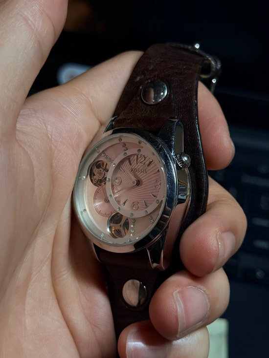 Fossil Tan Genuine Leather Strap with Silver Rivets